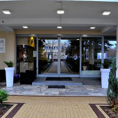 Osrodek Wypoczynkowy Perla ソポト